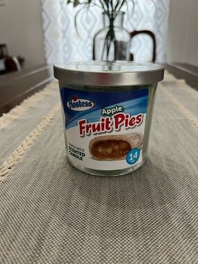 Hostess Apple Fruit Pie Scented Candle 14 Oz, 3 Wick New